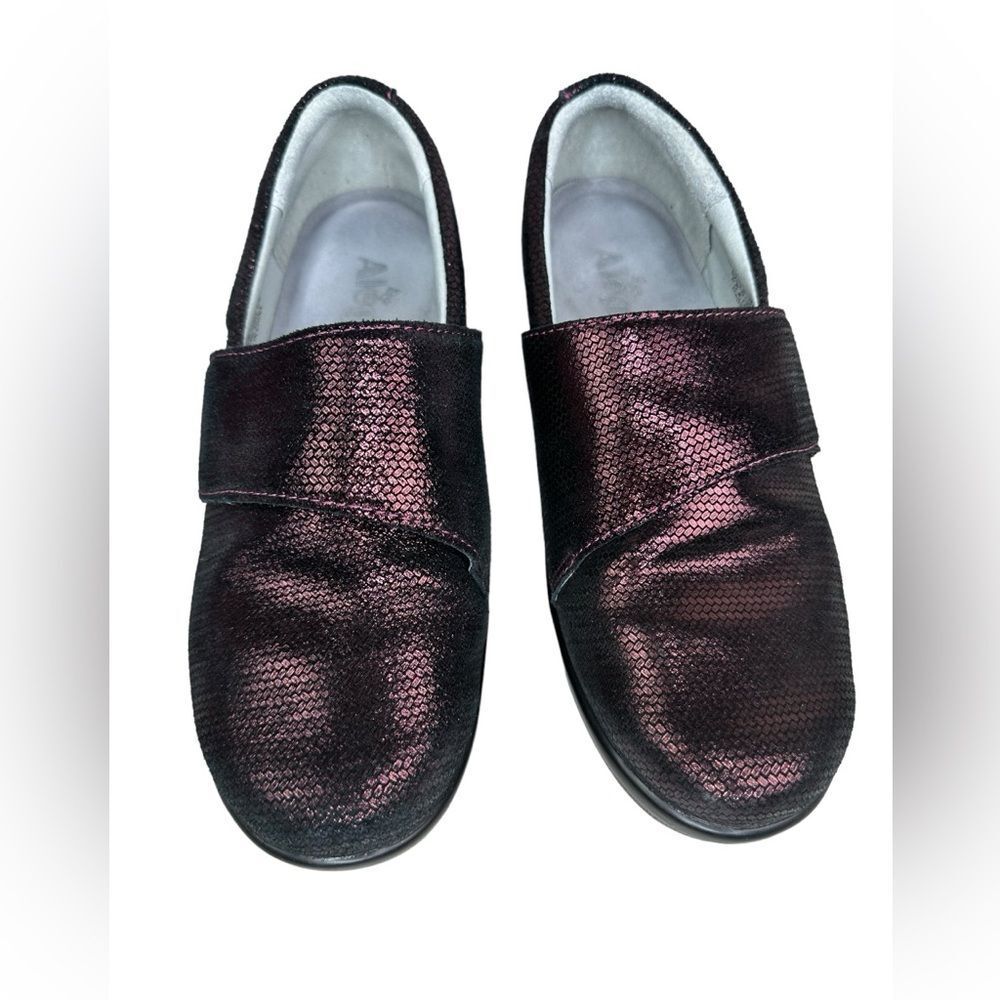 Women’s Alegria Lauryn Purple Wine Weave Cross Strap Metallic Clog Shoe Size 6.5 - Picture 2 of 8